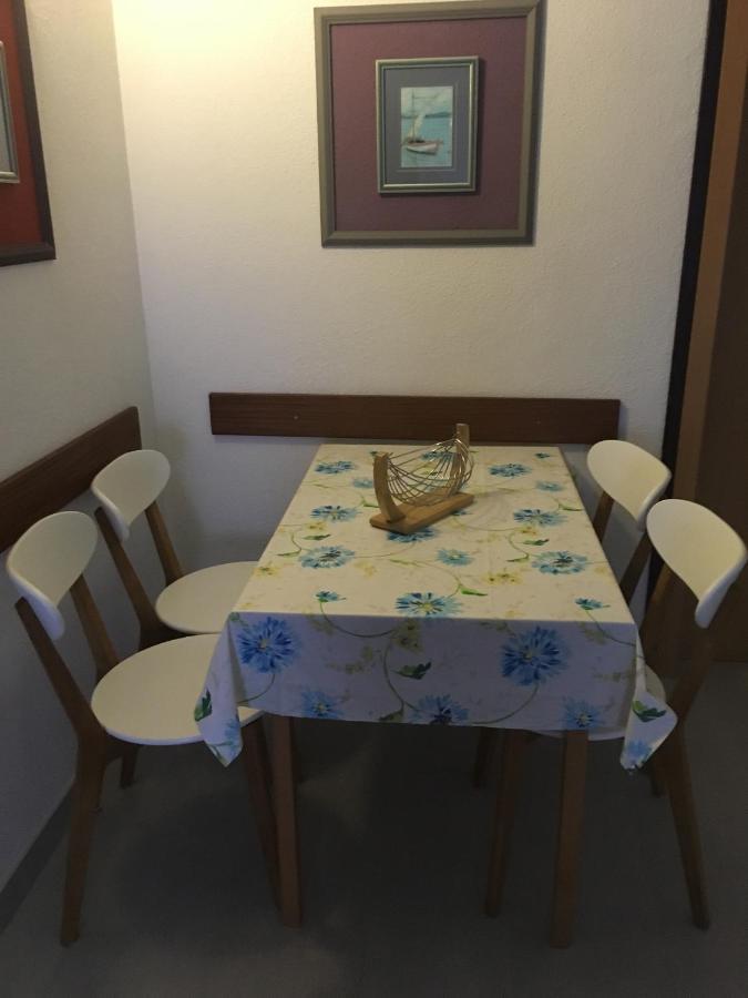 Apartments By The Sea Promajna, Makarska - 2673 Buitenkant foto