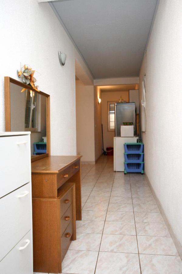 Apartments By The Sea Promajna, Makarska - 2673 Buitenkant foto